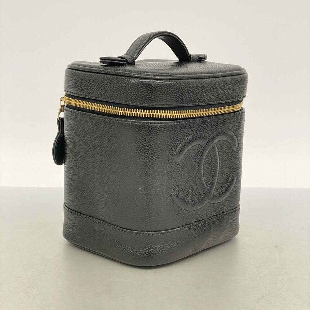 CHANEL Black Caviar Leather Vanity Bag - Picture 2 of 10